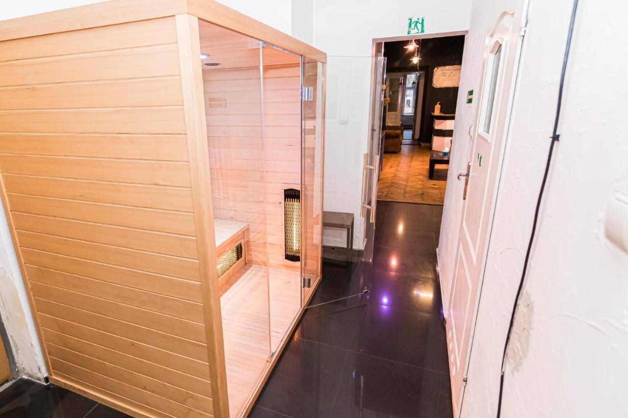 Make Your Own Party - Exclusive 200 Sqm Apartaments With Sauna And Snooker Table Hen&Stag Do Kraków